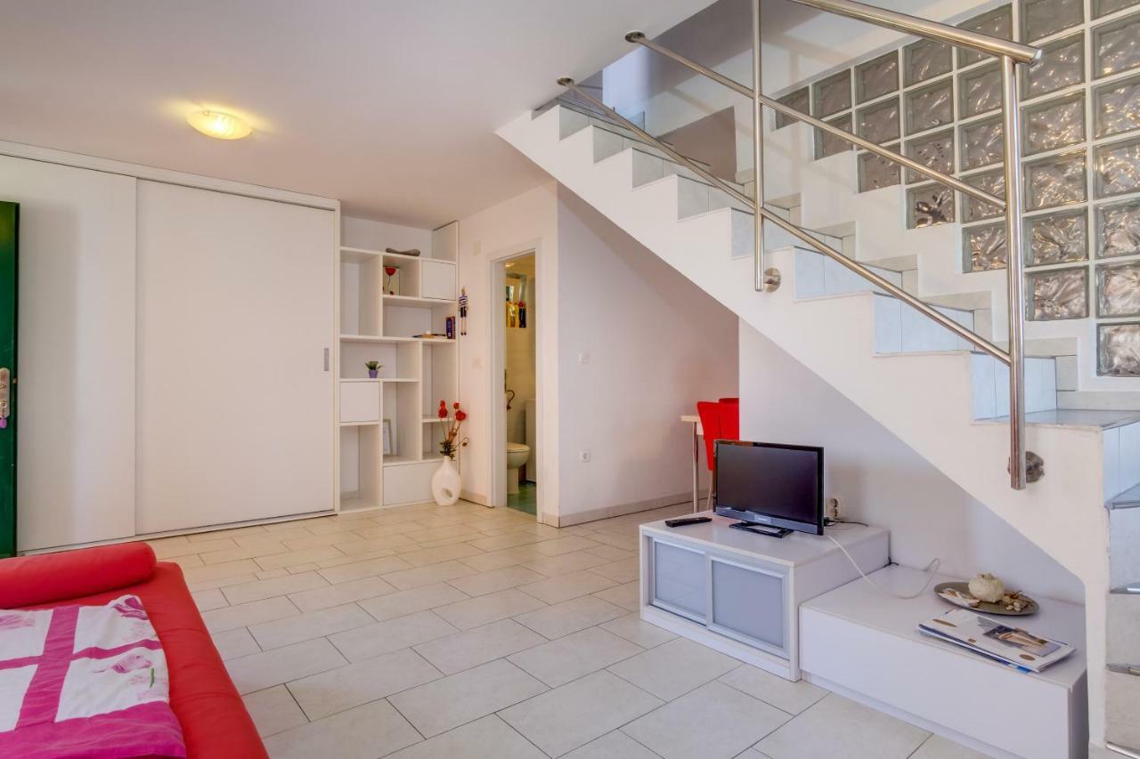Apartman Natasa Mali Lošinj Exterior foto